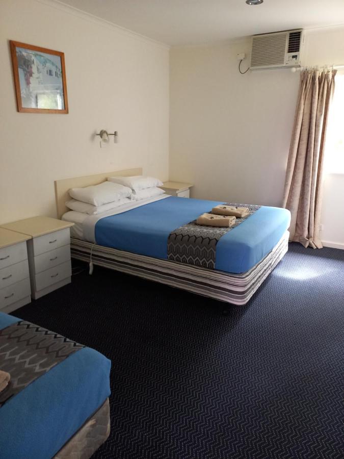 Heyfield Motel And Apartments Lakes Entrance Kültér fotó